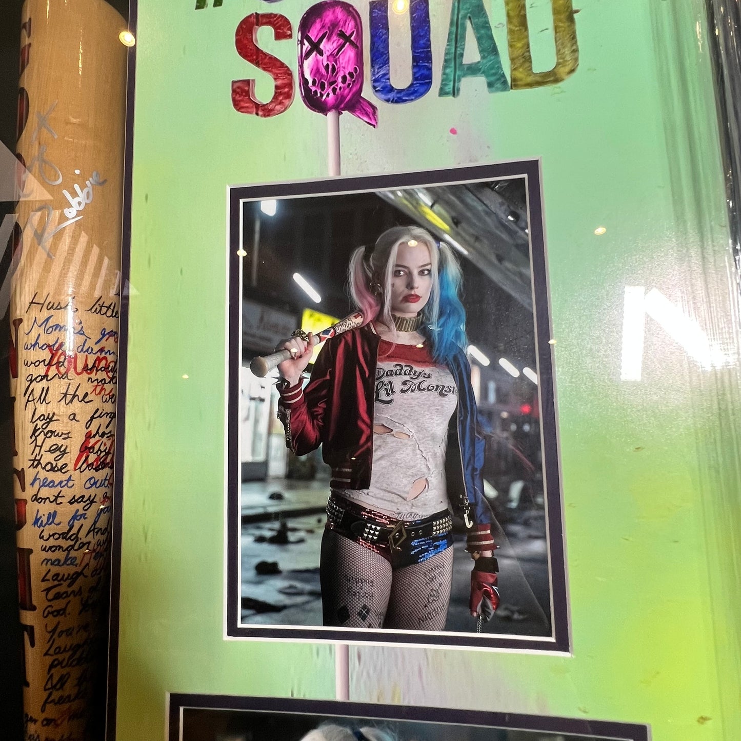 Margot Robbie Harlequin Baseball Bat Signed