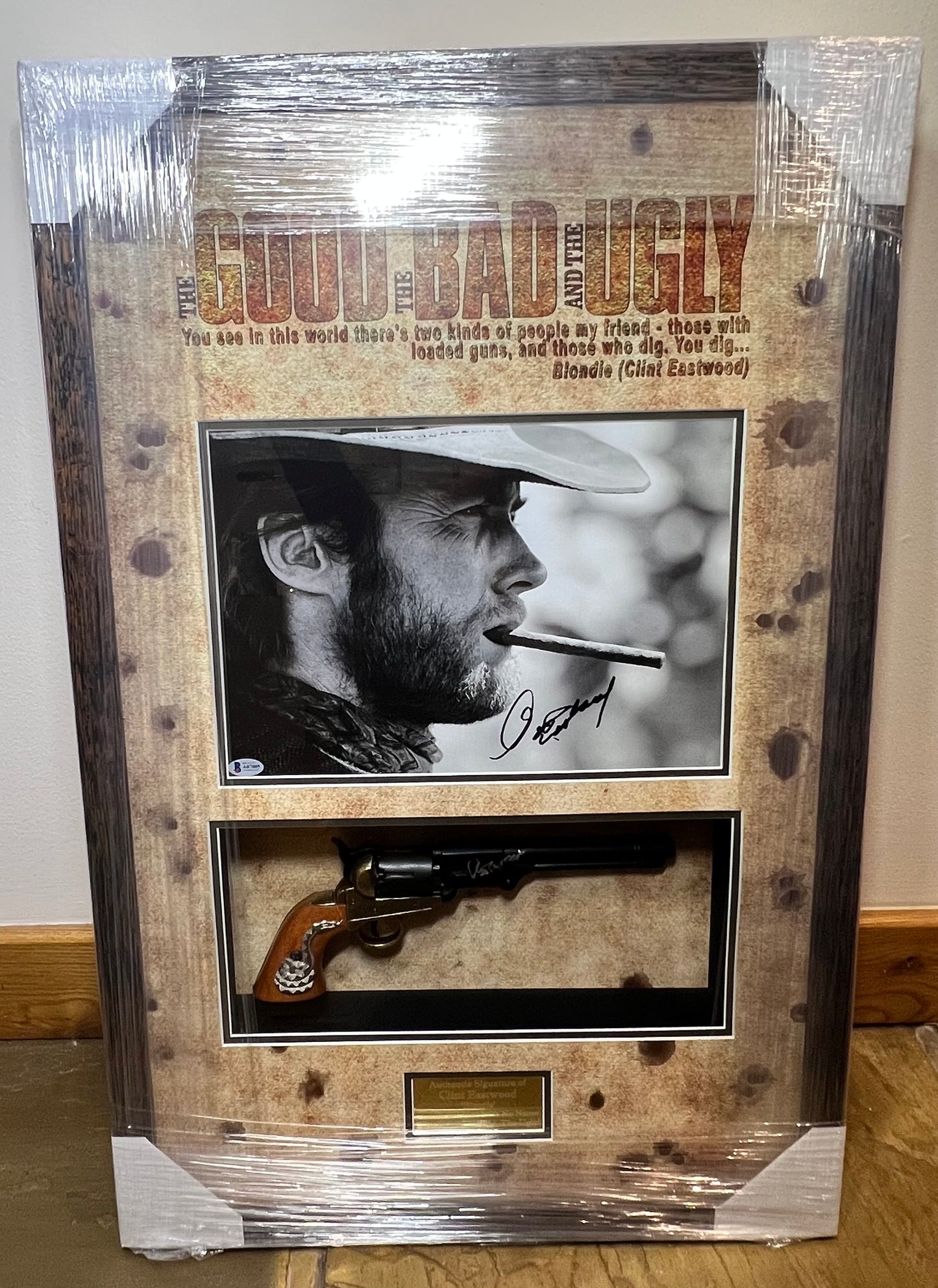 Clint Eastwood GOOD BAD UGLY Signed Movie Prop Gun and signed Photograph