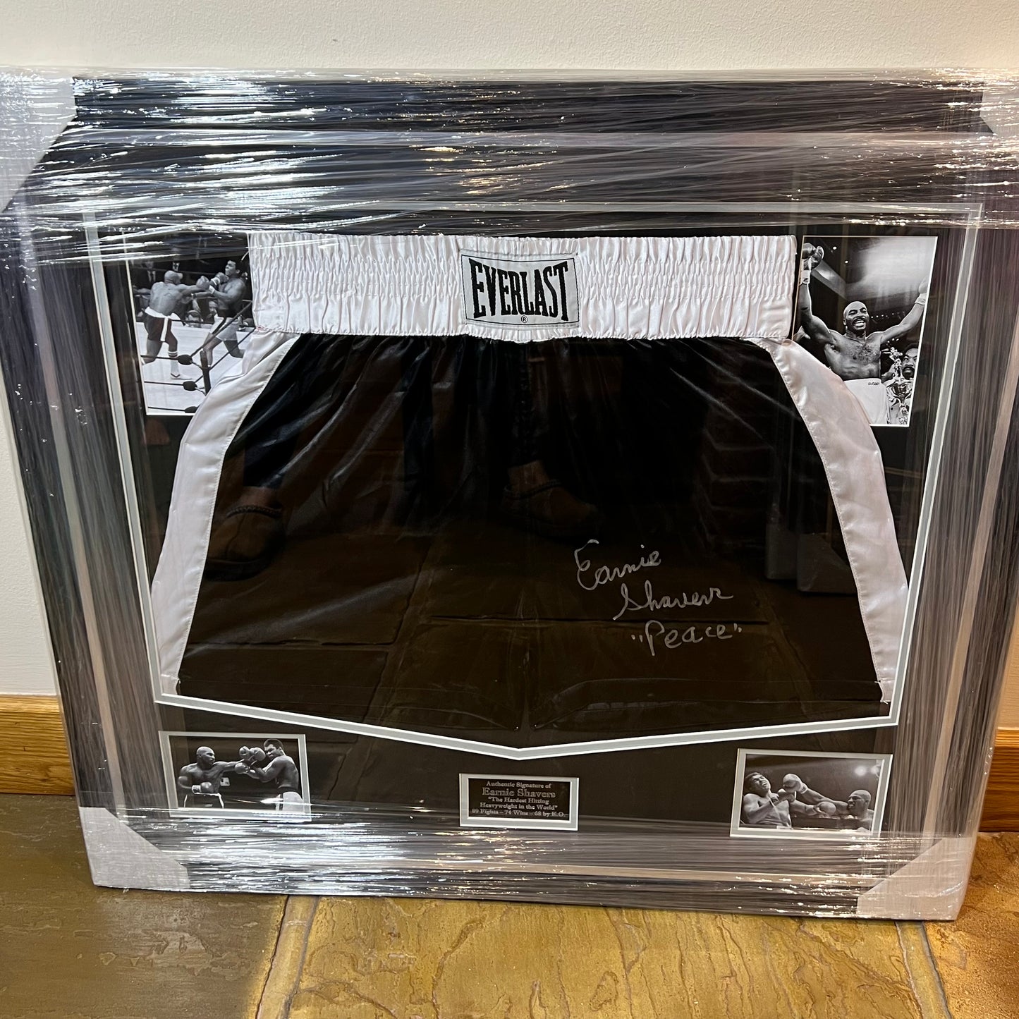 Earnie Shavers Signed Shorts